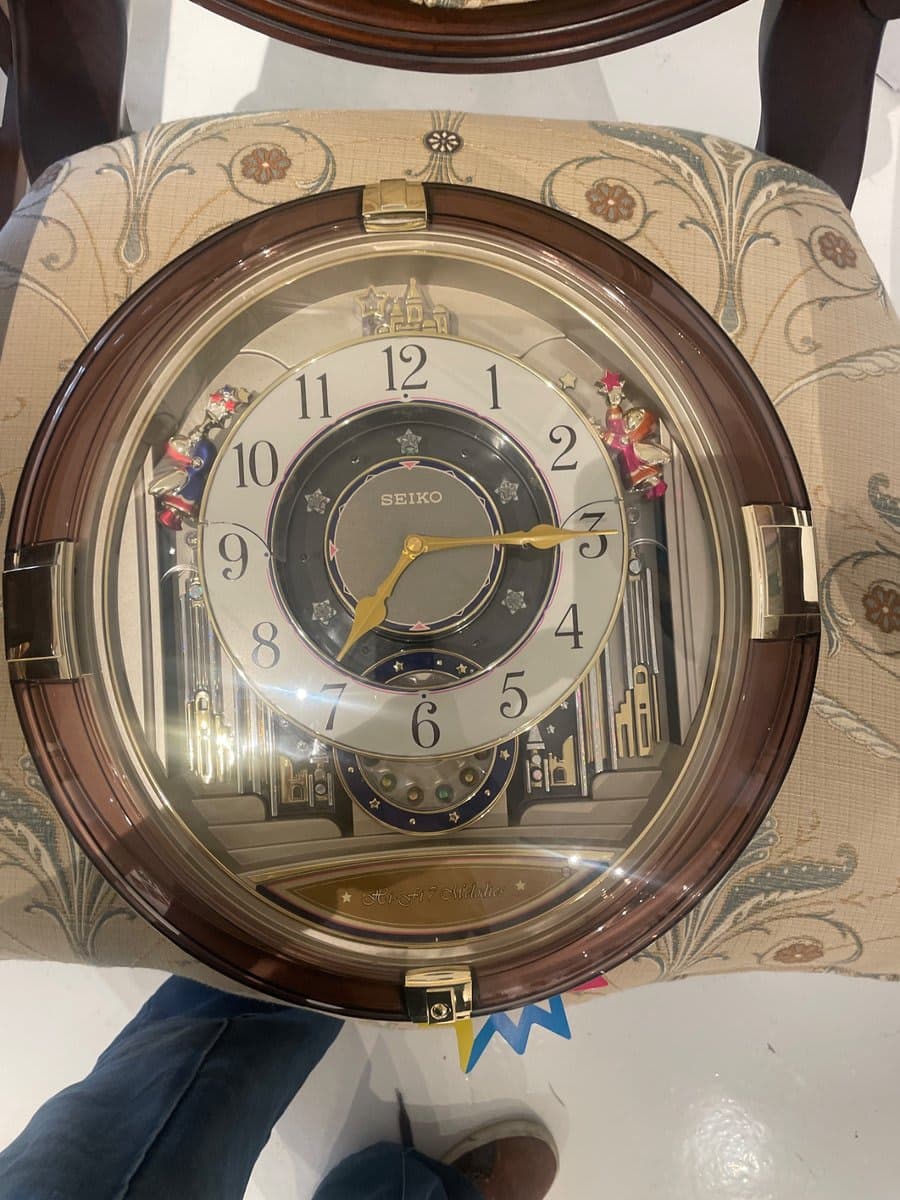 Seiko Hi-Fi 7 Melodies Musical Wall Clock