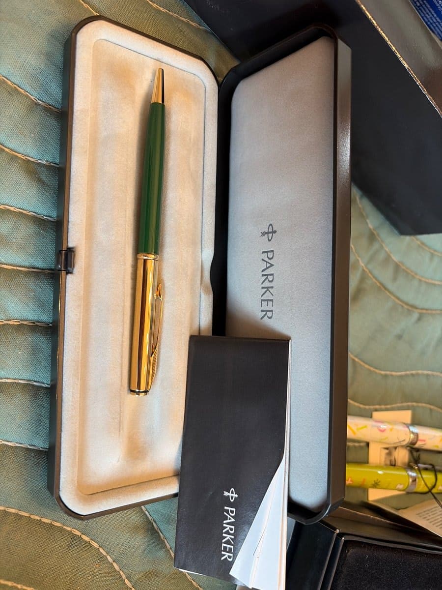 Parker Sonnet Green & Gold Ballpoint Pen with Box