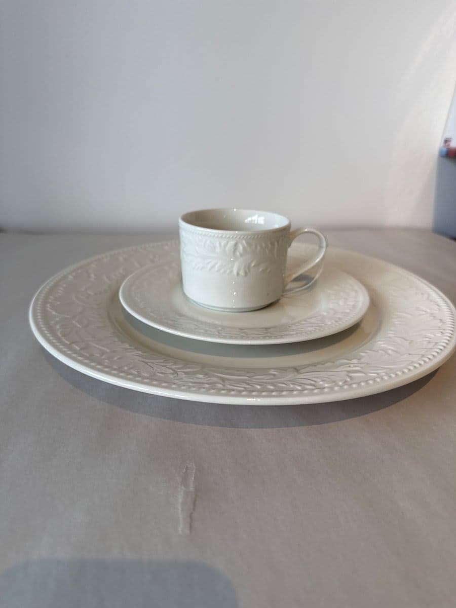 8 Place Settings! Garland American Countryside 3 Piece Place Setting Set Dinnerware