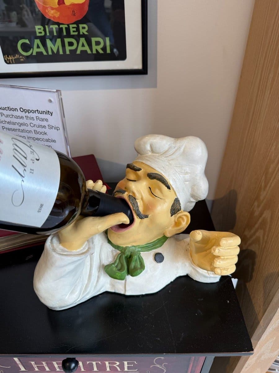 Chef Wine Bottle Holder Figurine – Drunk Chef Novelty Decor - photo 1