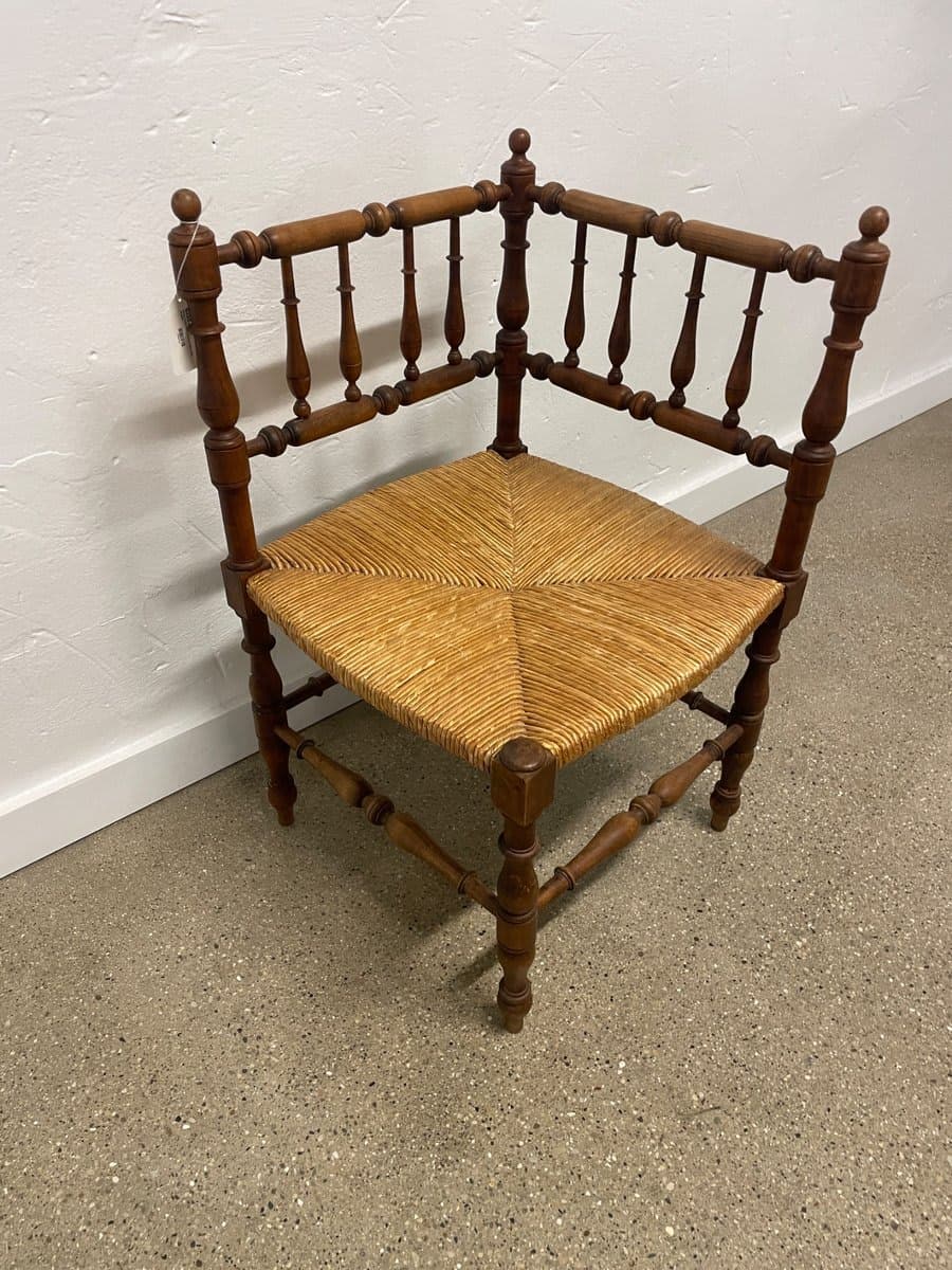 Antique Corner Chair with Rush Seat & Spindle Back - photo 1