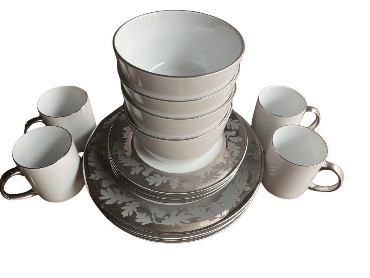 White & Platinum Leaf Porcelain Dinnerware Set for 4 - photo 1
