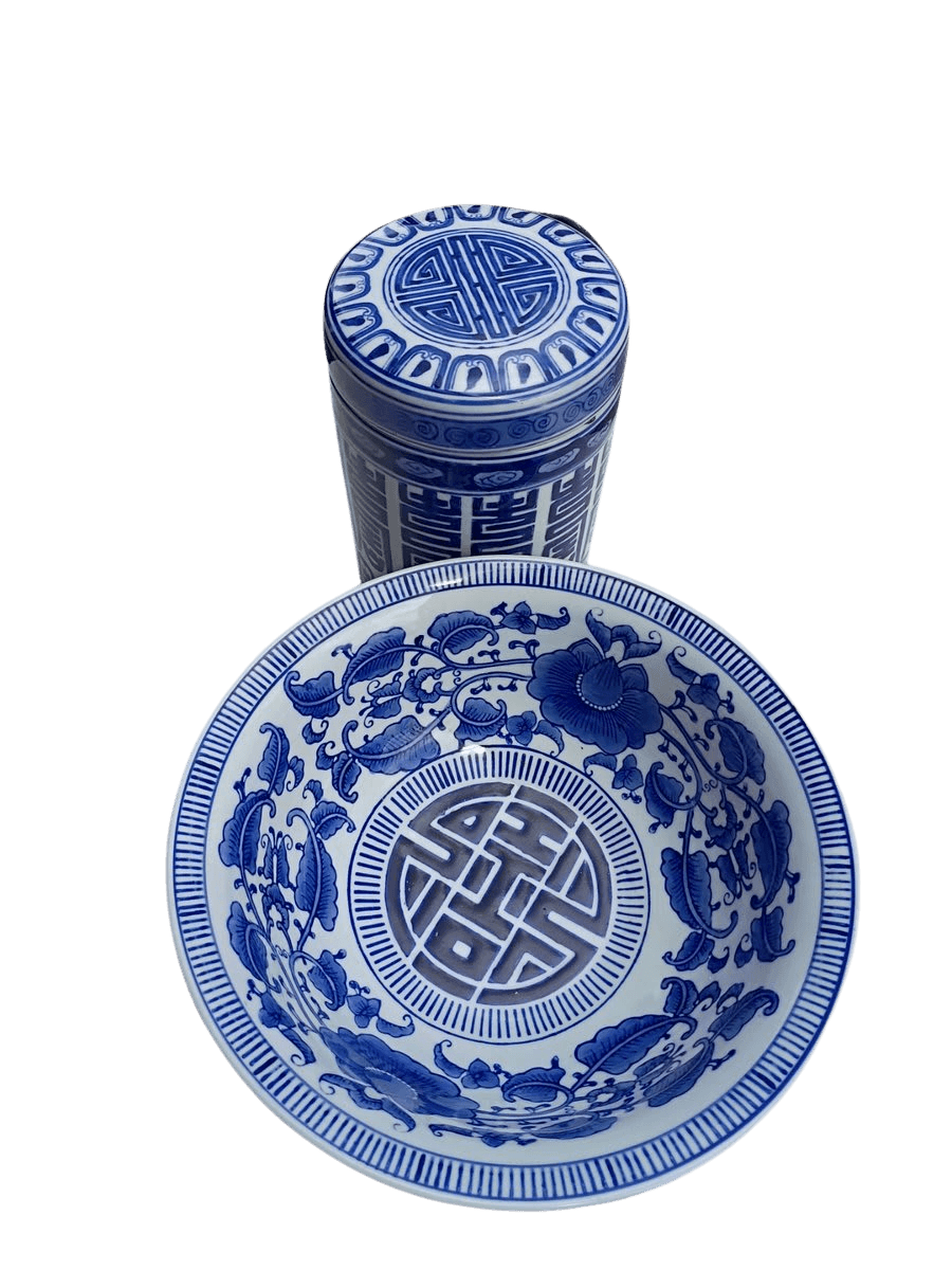 Chinese Blue & White Porcelain Dish and Cylinder Jar Set - photo 1