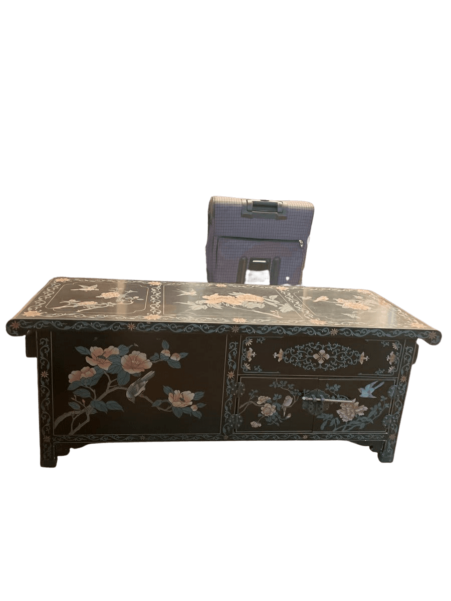 Chinese Black Lacquer Chinoiserie Coffee Table with Mother of Pearl Inlay - photo 1
