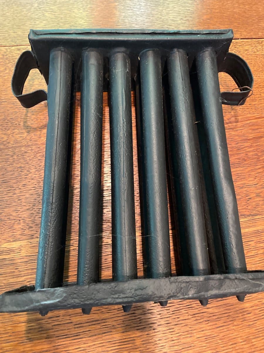 Antique Cast Iron Candle Mold – 6-Tube - photo 1