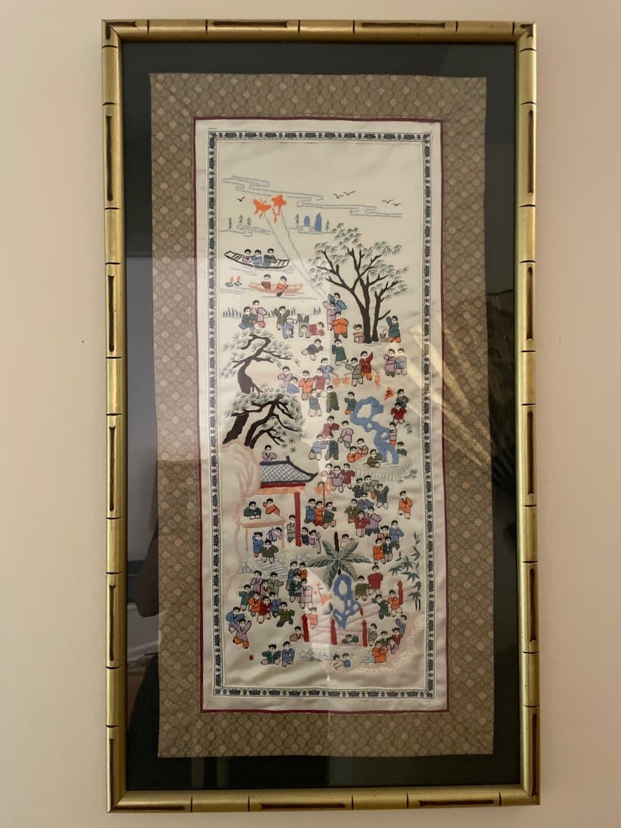 Chinese Silk Embroidery Panel - Hundred Children Scene - photo 1