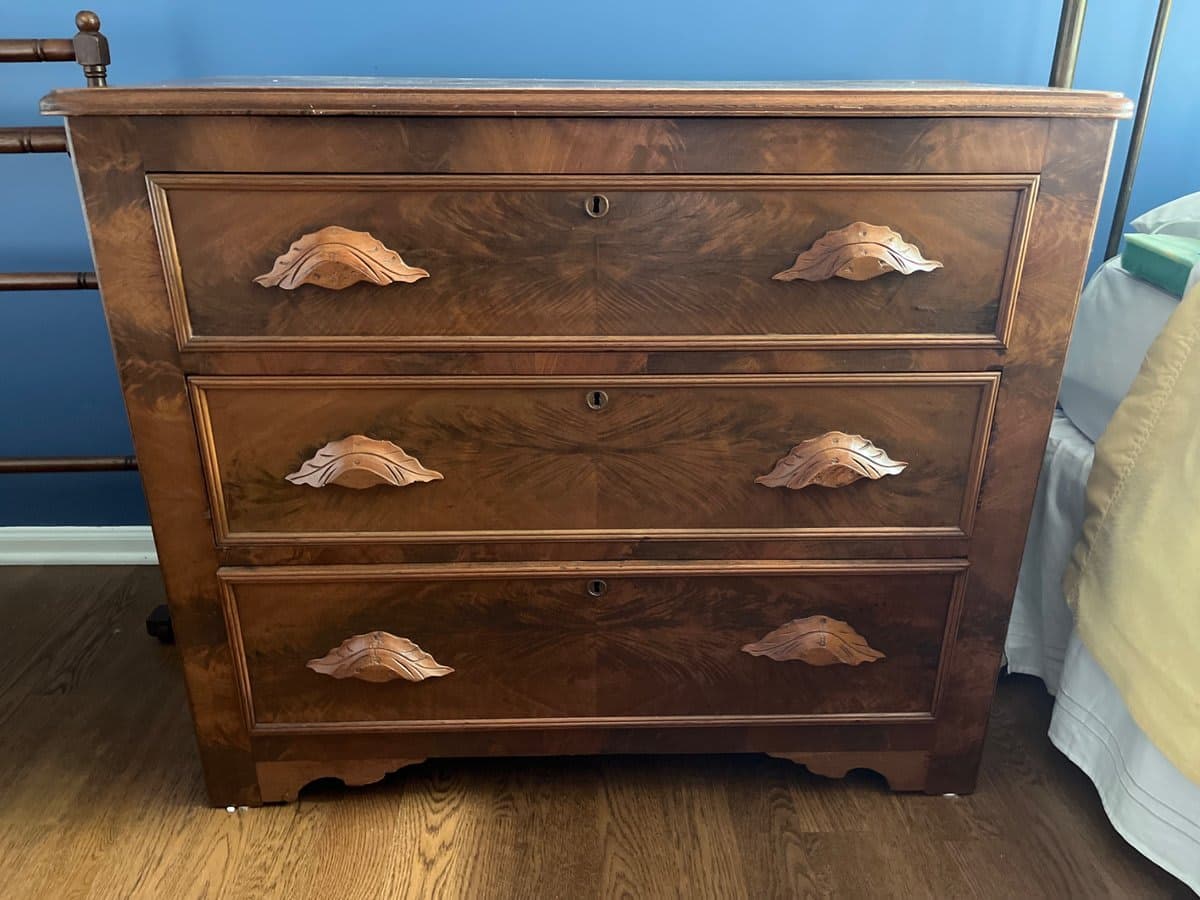 Antique Walnut Burl Veneer 3-Drawer Chest of Drawers - photo 1