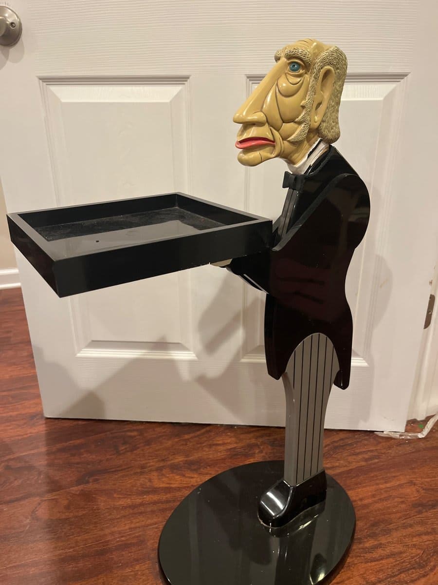 Vintage Butler Figurine Tray Stand - photo 1