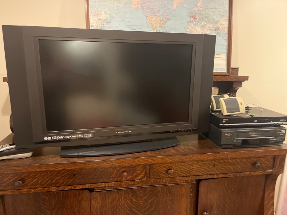 Olevia LCD HDTV with DVD Player and VCR - photo 1