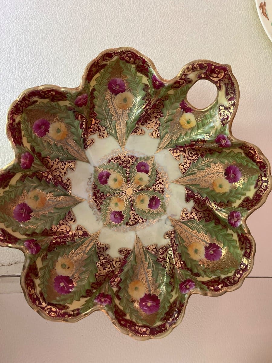Antique Nippon Hand-Painted Porcelain Handled Dish - photo 1