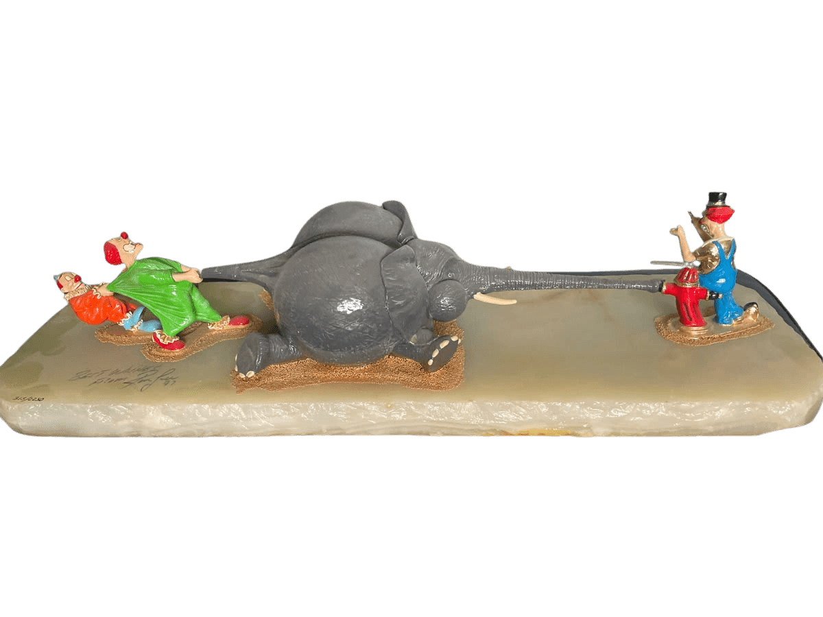 Circus Clown & Elephant Figurine Sculpture on Onyx - photo 1