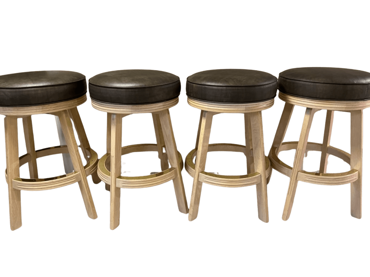 Set of 4 Swivel Bar Stools Light Wood Leather - photo 1