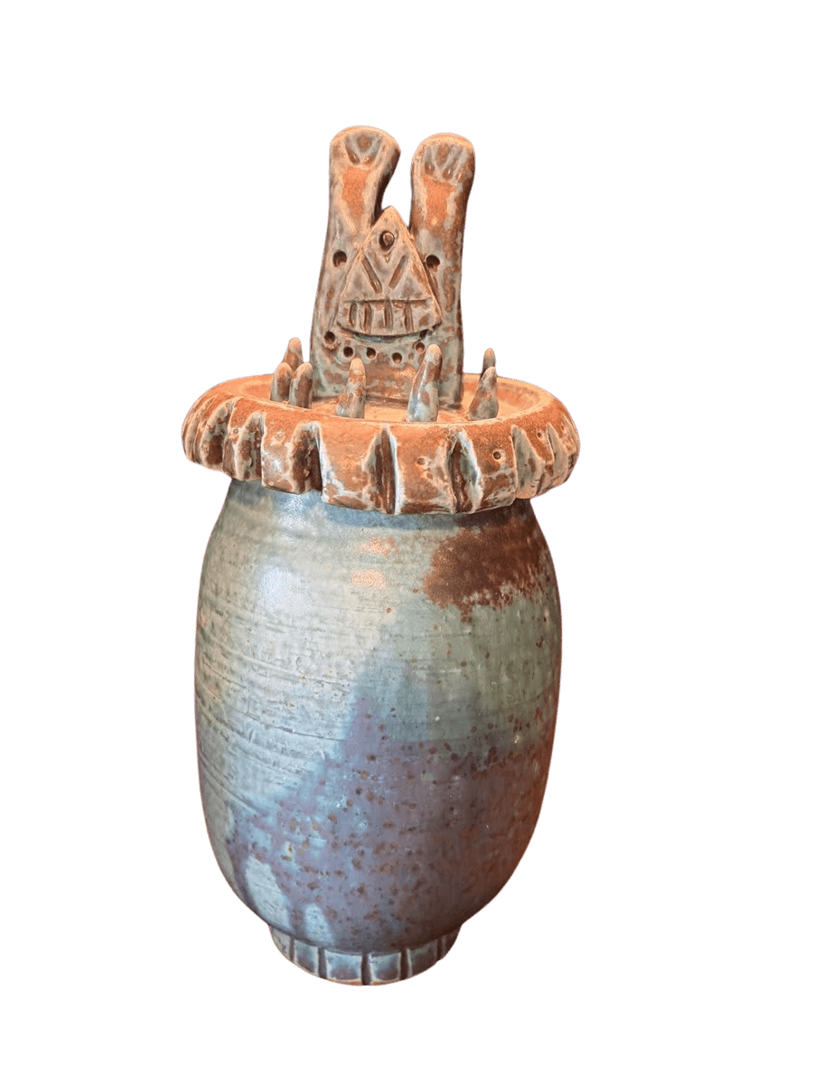 Studio Pottery Lidded Vessel with Figural Totem - photo 1