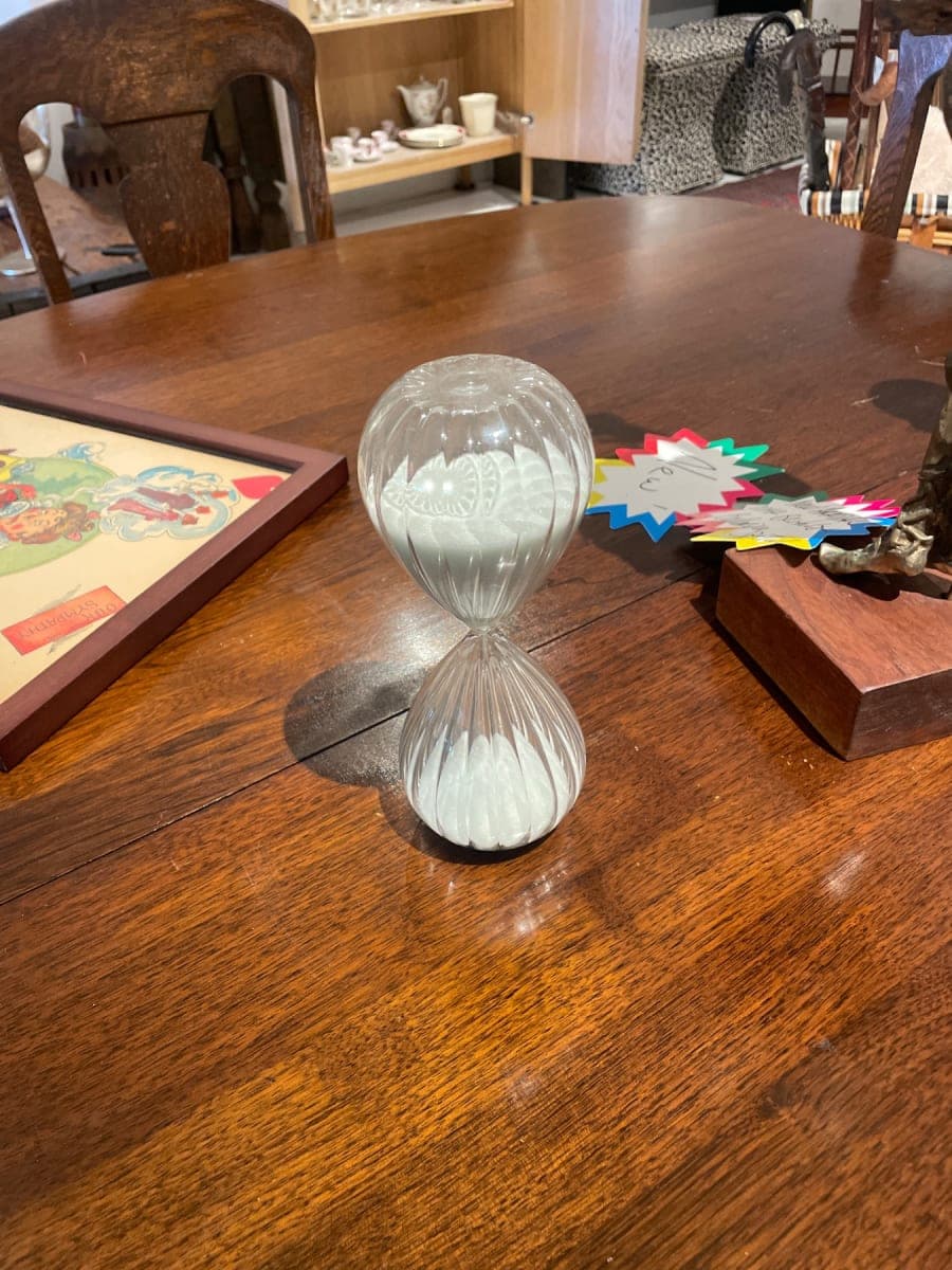 Hour glass